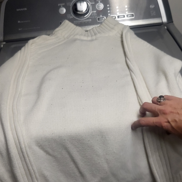 Sweater - Picture 3 of 3